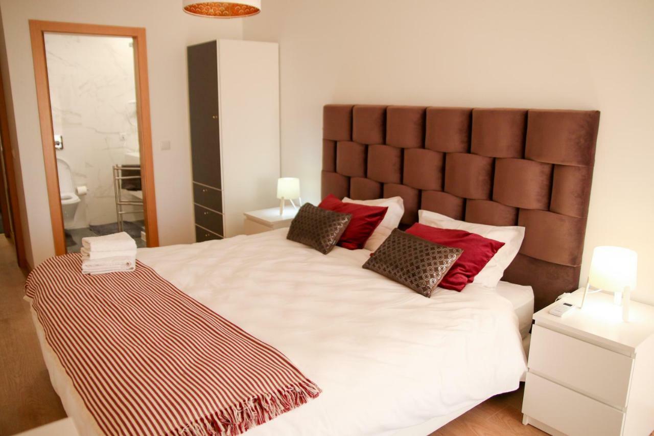 Aveiro Rossio View II Apartment ภายนอก รูปภาพ